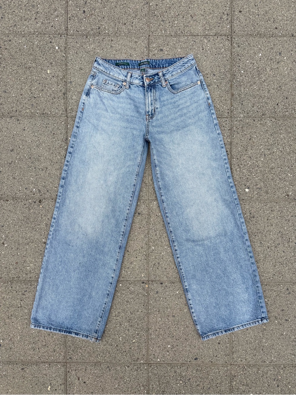 Low-Rise Baggy Jean • Wild Fable • Sz 4